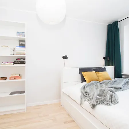 Revalia Bus Station-airport One Bedroom Apartament *