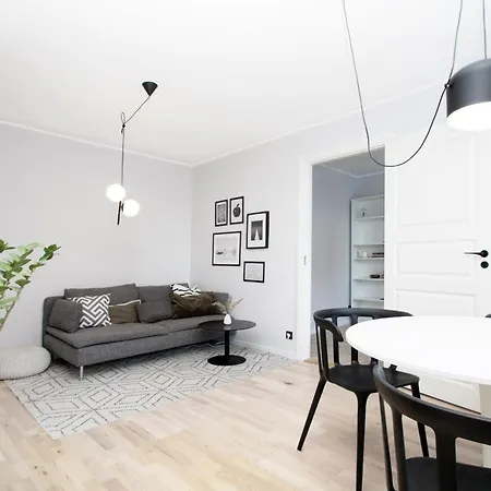 Revalia Bus Station-airport One Bedroom Appartement